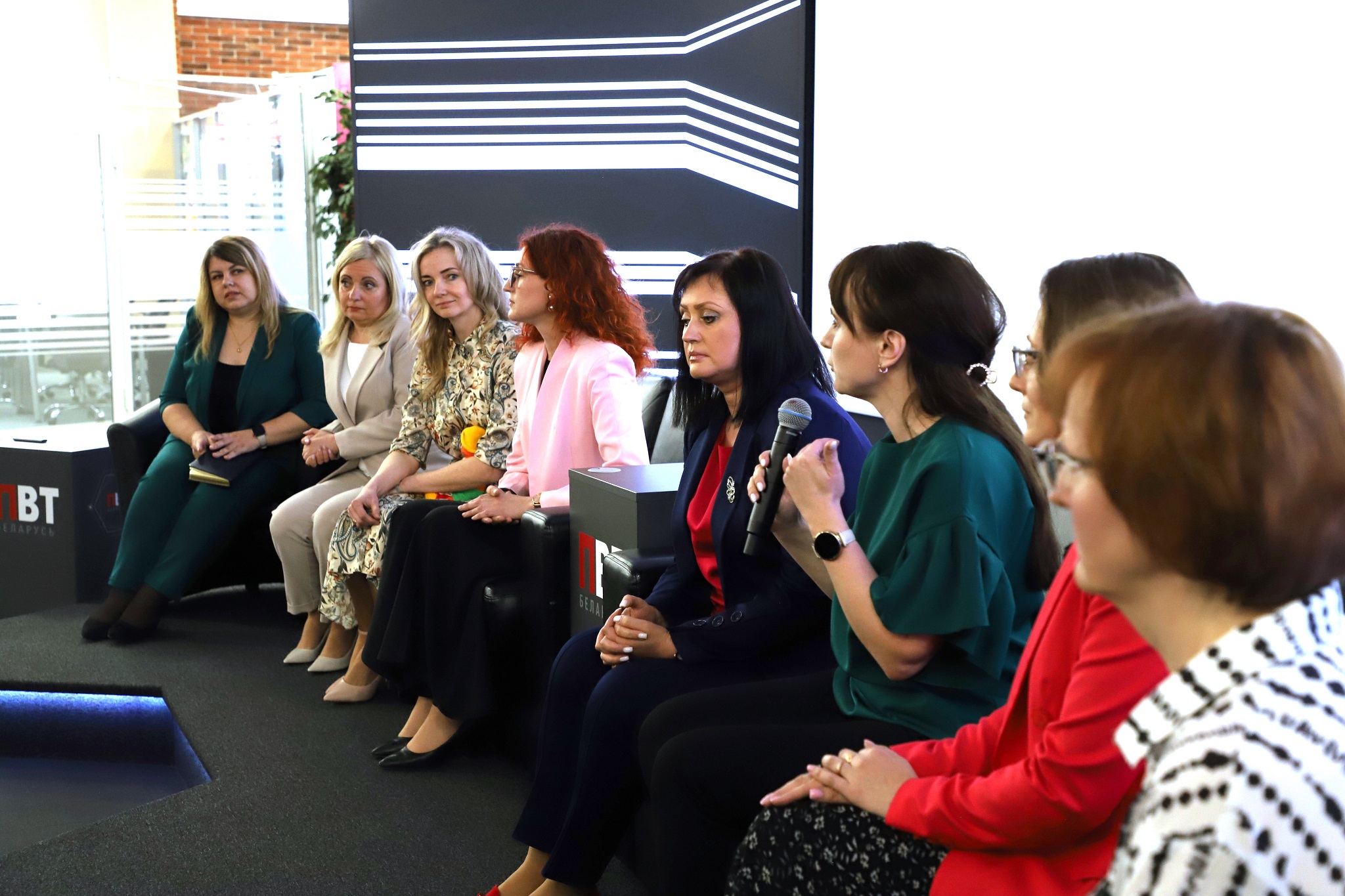 22 05 Круглый стол педагоги.jpg